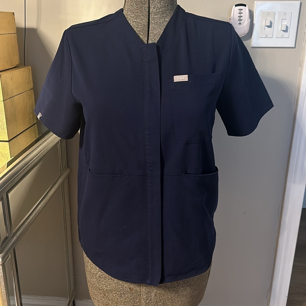 FIGS navy blue short sleeve full zip scrub jacket size XS